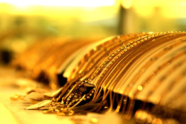 Để duy trì đà tăng, hợp đồng vàng tháng 4 cần giữ tốt mốc 1830,6$