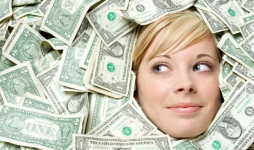 Nghiên cứu: Con người hạnh phúc hơn khi kiếm được nhiều tiền